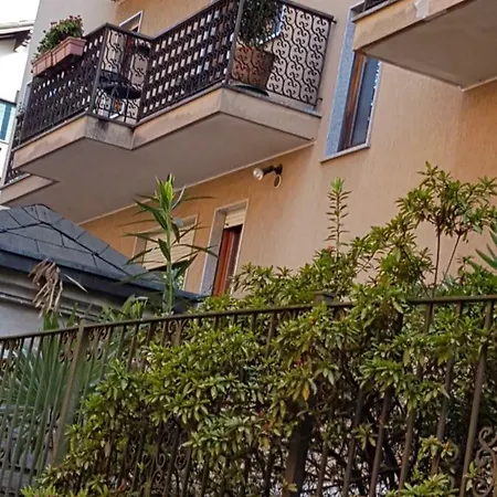 Stresa B&B Apartmán *